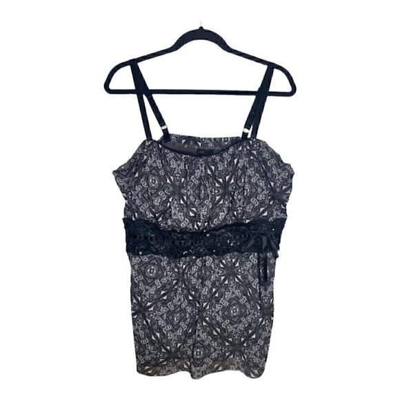 Torrid Blouse Size 3 22/24 Women's Sleeveless Paisley Embellished Adjustable Top - Picture 1 of 5